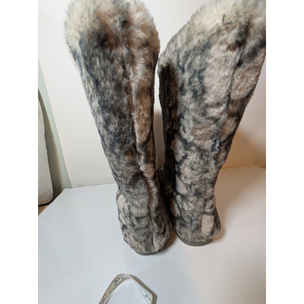 Faux Fur Animal Print Tall Slipper Boots Grey Cream Fleece Lined Size 8 - Picture 6 of 9